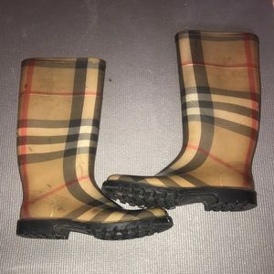 BURBERRY Nova Check Pattern Rubber Rain Boots